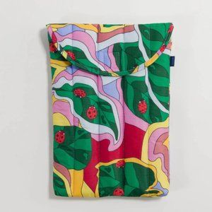 BAGGU Puffy 13"/14" Laptop Sleeve - Ladybug Leaf